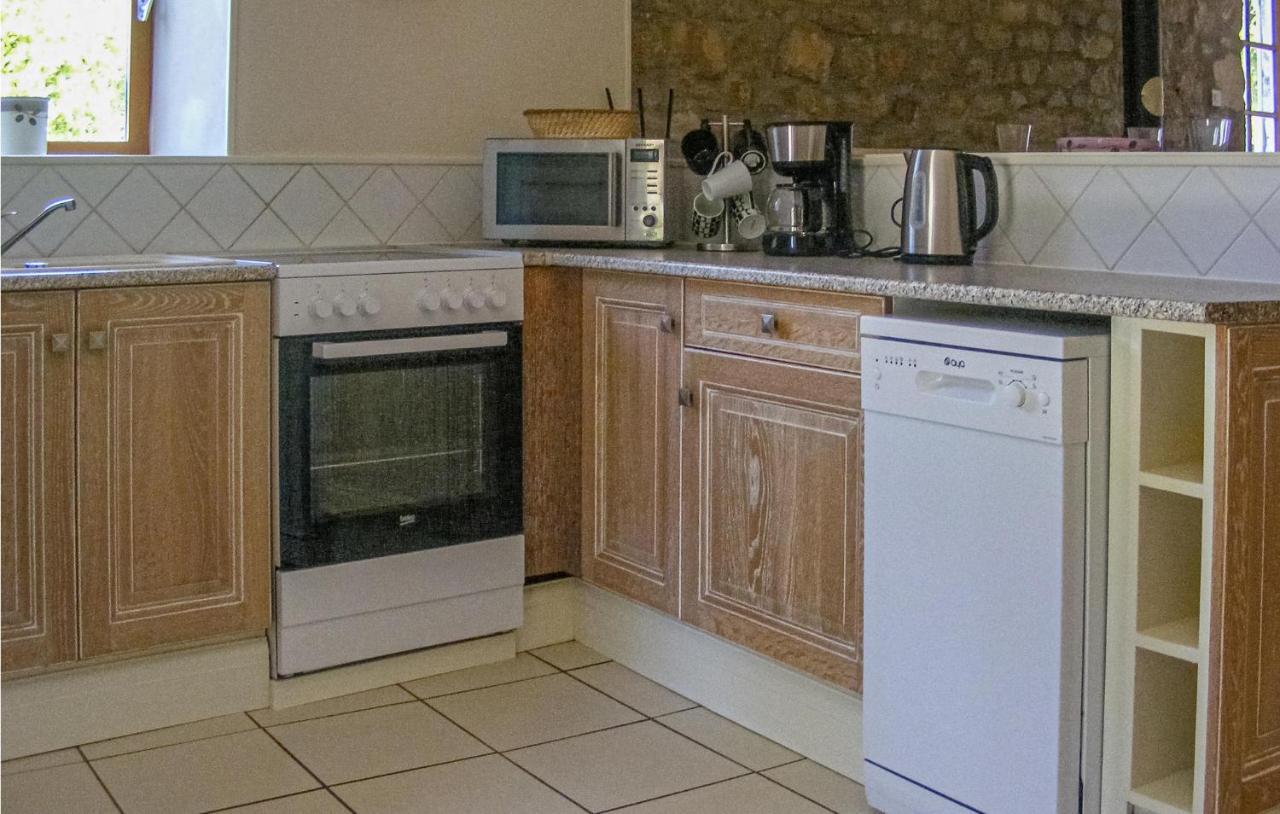 Lovely Home In Nanclars With Kitchen Ngoại thất bức ảnh
